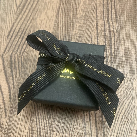 Catbird ring box with bow - Picture 2 of 4